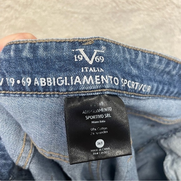 Versace 19-69 Women's Abbigliamento Sportivo Milano Italia distressed Jeans 26 - Picture 7 of 7